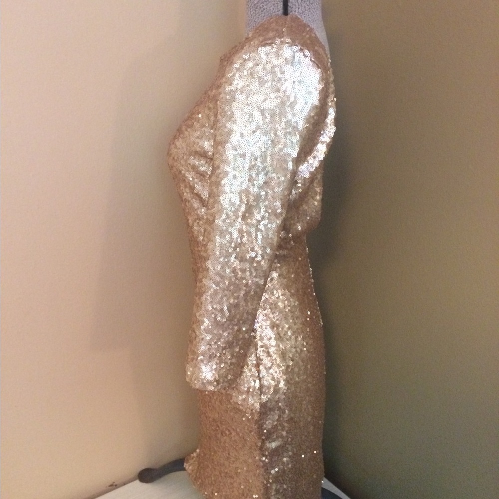 TFNC London, Gold SEQUIN mini dress Size 6/8 - Picture 8 of 10